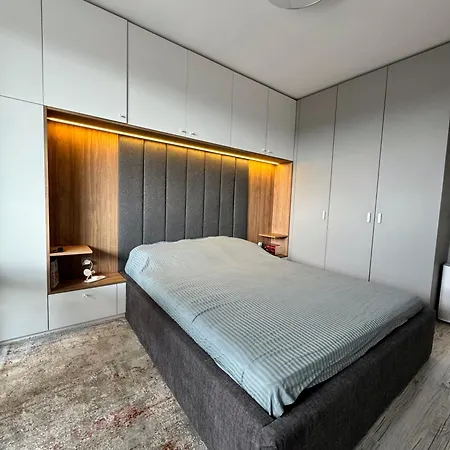 With Amazing Views Apartment *